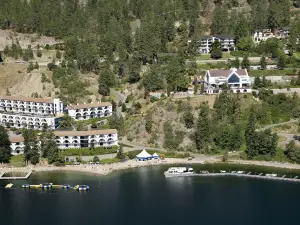 Cozystay Signature Lake Okanagan Resort