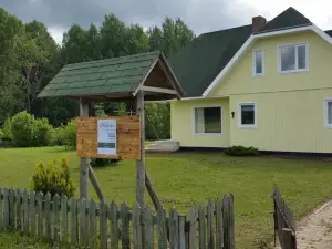 Viesu Nams Bušelis