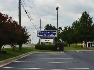 Plantation Inn & Suites Near Locust Grove I 75