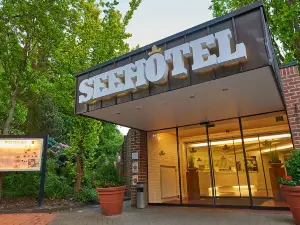 Seehotel am Tankumsee