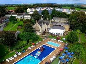 Atlantic Reach Resort