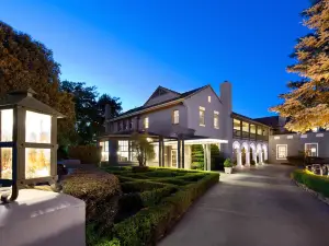 Mineral Springs Hotel Hepburn