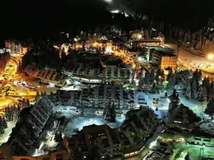 Moni Luxury Apartments