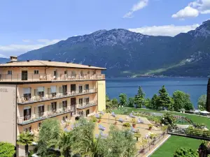 Hotel Garda Bellevue