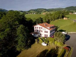 Logis Hôtel St Sylvestre