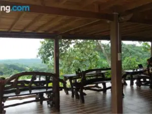 Bukit Lawang Hill Resort