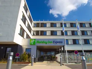 Holiday Inn Express 第戎
