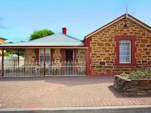 Queen's Cottage Bed and Breakfast Barossa Valley