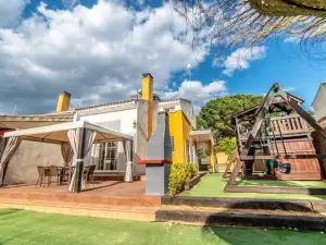 Villa with 3 Bedrooms in Córdoba, with Private Pool and Wifi