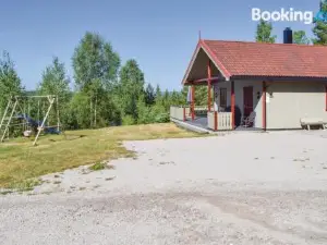Three-Bedroom Holiday Home Setskog with a Fireplace 09