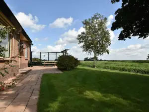 Attractive Holiday Home in Blokzijl Overijssel With Garden