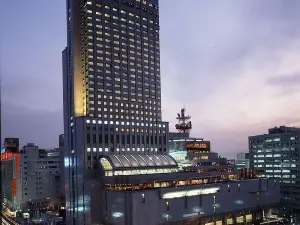 廣島麗嘉皇家飯店