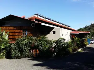 Celeste Mountain Lodge