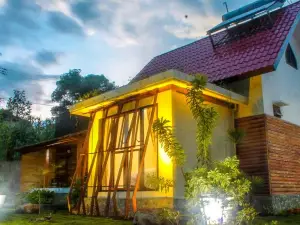 Spring Hill Hotel Ruteng