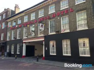 The Royal Victoria & Bull Hotel