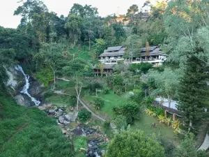Kangsadarn Resort and Waterfall