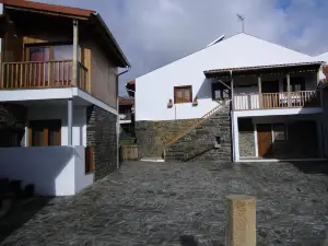 Casas de Campo Podence
