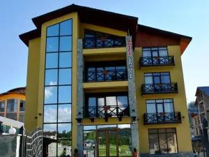 Snow King Hotel