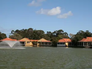 River Resort Villas