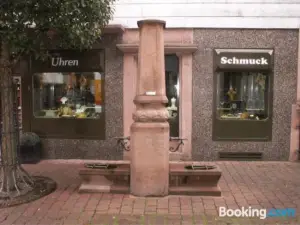 埃伯巴赫度假公寓