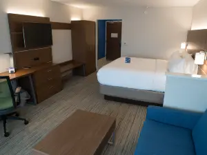 Holiday Inn Express & Suites Mishawaka - South Bend