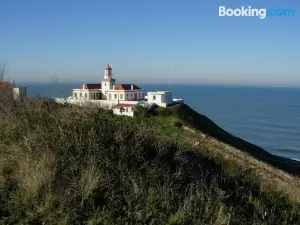 New Apt Center 1 Min Walk Beach/River/Casino!!!