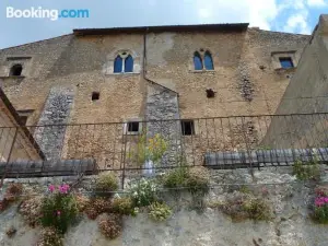 La Bifora e le Lune Vico Sotto Gli Archi 5