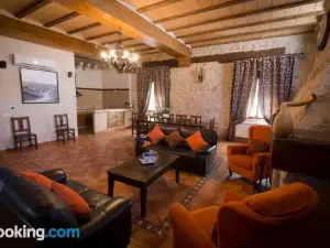 Casa Rural Casona la Beltraneja
