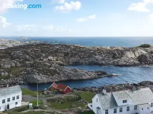 6 Person Holiday Home in Lyngdal by Traum