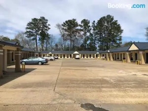 Liberty Inn - Collins