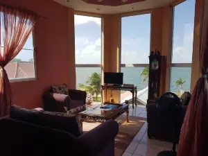See Belize Sea View Vacation Rental