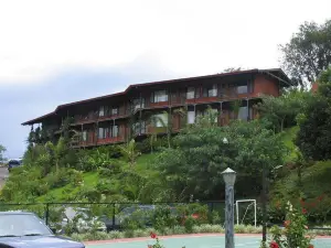 Hotel Monte Campana Heredia