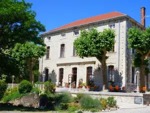 Hotel Savel