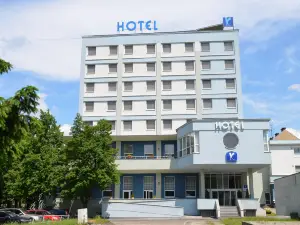 Hotel Karpatia