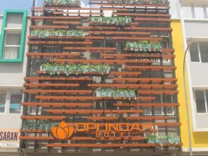 Opi Indah Hotel