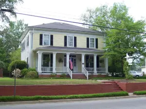 The Ashford Inn