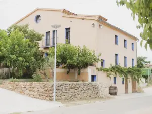 Pou de Beca Allotjaments I Agroturisme