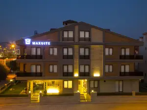 Maxuite Hotel in Home