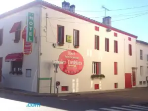 Logis Hôtels - Hôtel et Restaurant les Cordeliers