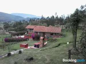 Granja El Milagro - Cabañas Campestres