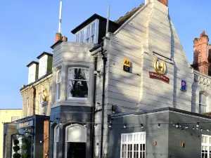 Highfield Hotel