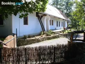 Historický Objekt Ailit