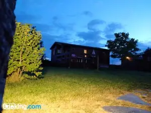 La Facera, Cabañas de Madera