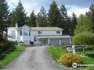 Alexandria House Bed & Breakfast