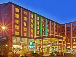 Holiday Inn & Suites Vancouver Downtown
