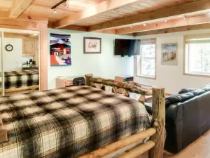 Sun Valley Atelier Studio - Chic Rustique