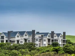 Apartments on the Eighteenth at Prince's Grant Golf Estate