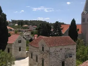 Comfortable Studio in Sumartin with Sea View 22 m²