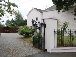 Glenart House