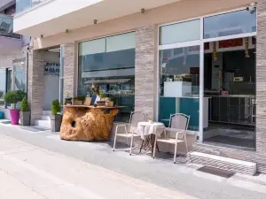 Molos Hotel